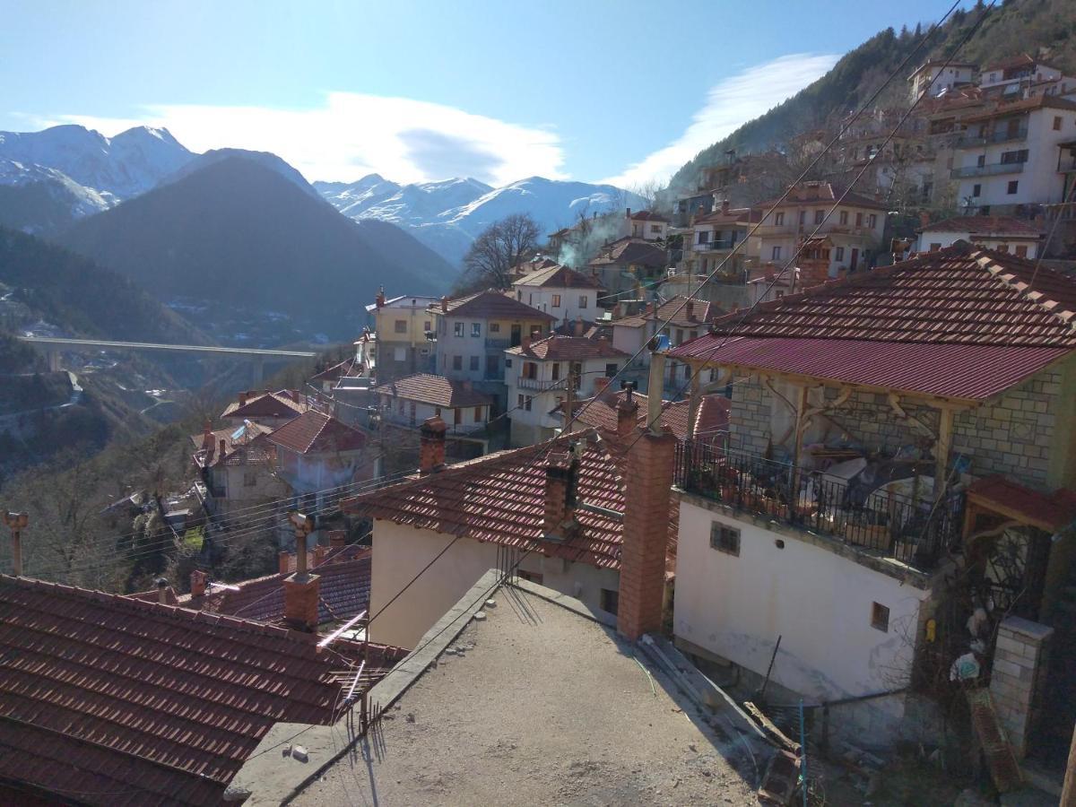 Вилла Balkone In Montagna Мецовон Экстерьер фото